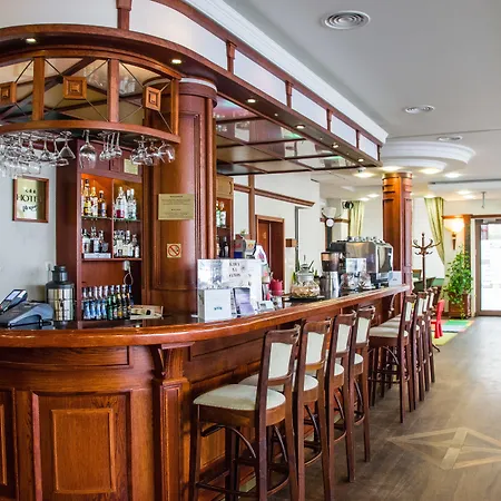 Hotel Verde Hotel 3*